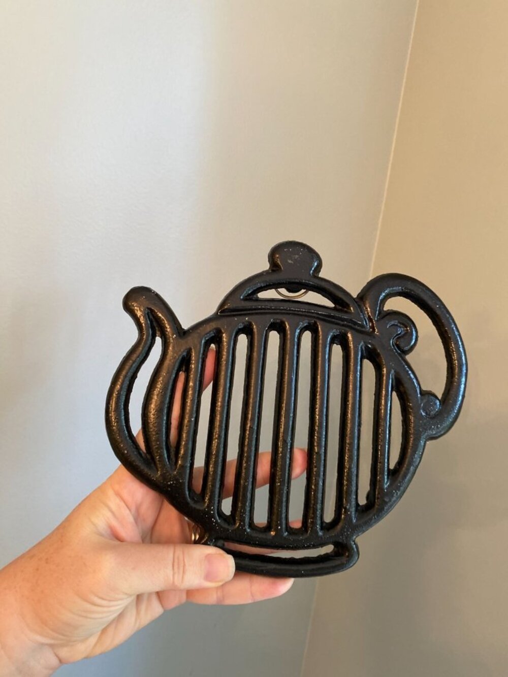 Cast Iron Teapot-Shaped Trivet With Rubber Feet For Hot Dishes Or Decor